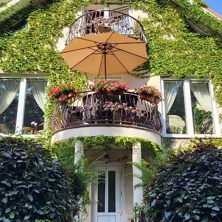 Florena Garden *