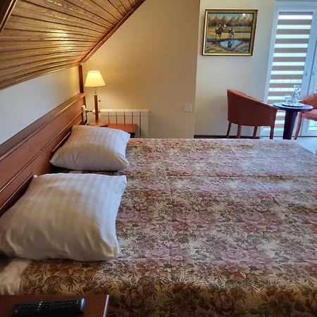 Svečių namai Florena Garden 3*