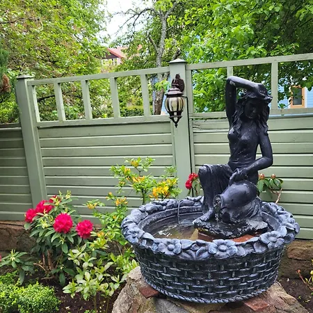 Svečių namai Florena Garden 3*
